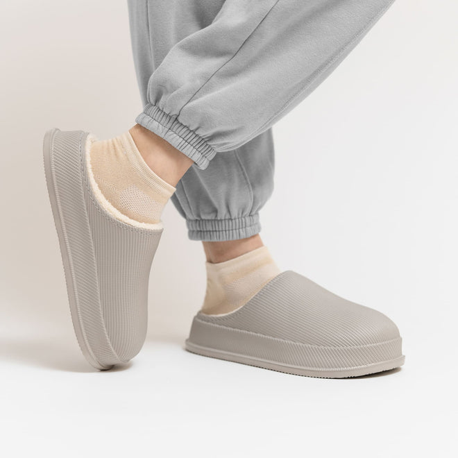 Cloud Slides - Cushioned Fur-Lined Clogs