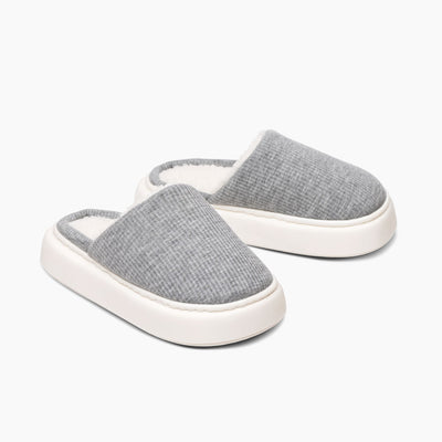 Cloud Slides - Cozy Plush